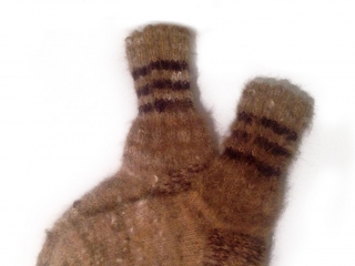 Носочки из собачьей шерсти.